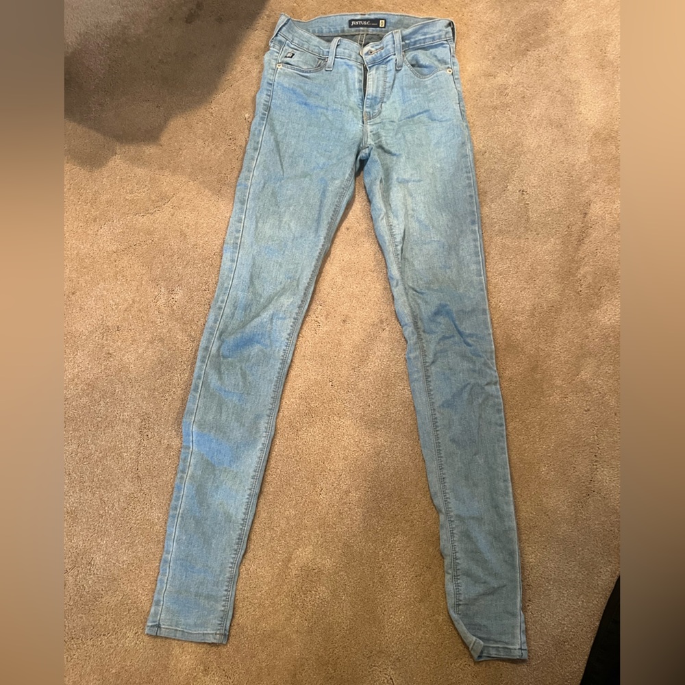 Iight blue skinny jean size 0